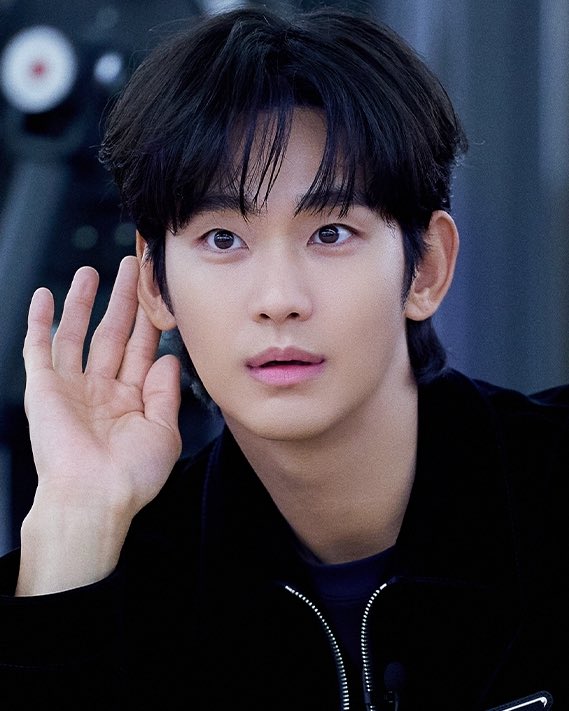 [잡담] 김수현 14년간 얼굴 변화 | 인스티즈