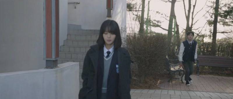 [마녀] 남자들이...다 제가 좋다는데요? 근데 절 좋아하면 다 죽더라고요....jpgif | 인스티즈