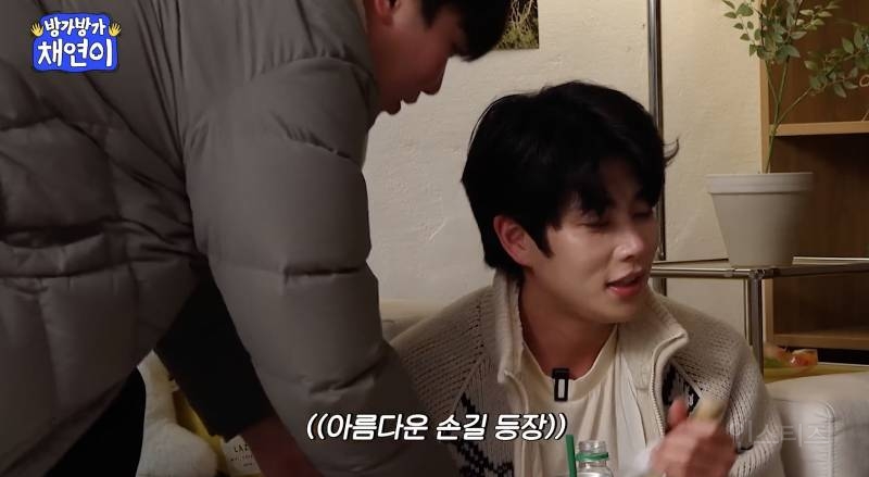술취해서 매니저에겍 강제 연행 엔딩 찍은 아이돌 .jpg | 인스티즈
