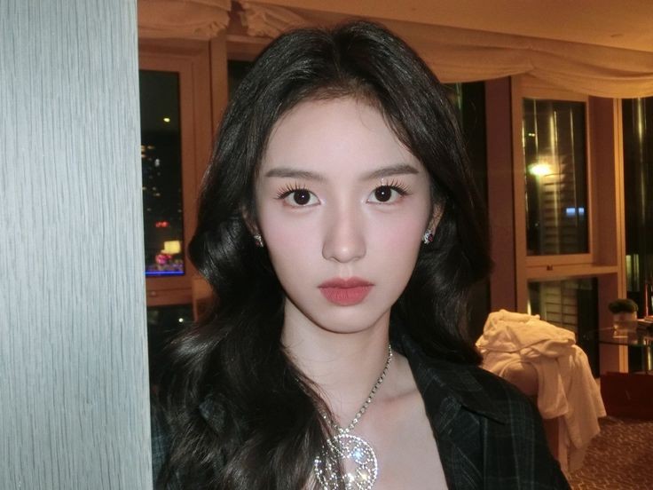 [잡담] 이 사람 누군지 아는 익?? | 인스티즈