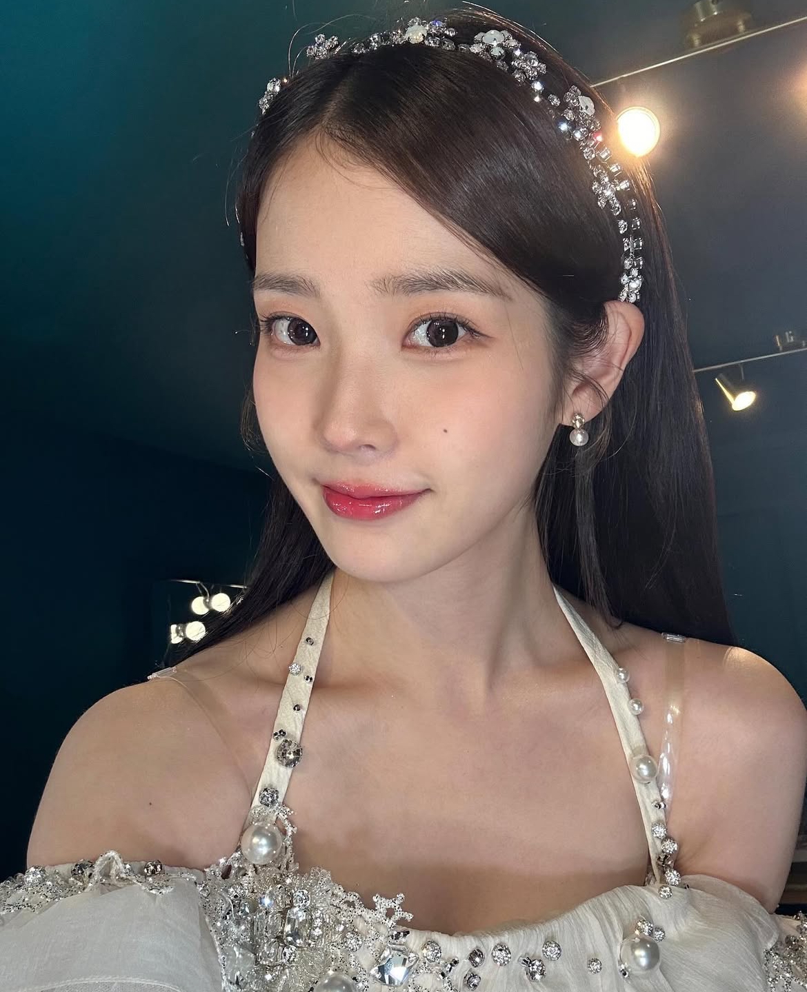 [잡담] 대군부인 아이유 꾸꾸 말아주겠지? | 인스티즈