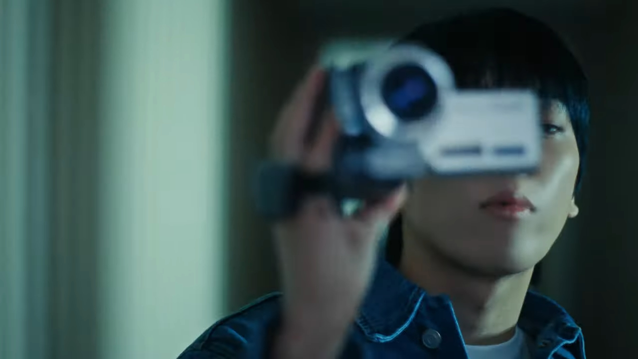 [정리글] 💡💡The Stranger 뮤비 해석-YOU ARE THE STRANGER💡💡 | 인스티즈