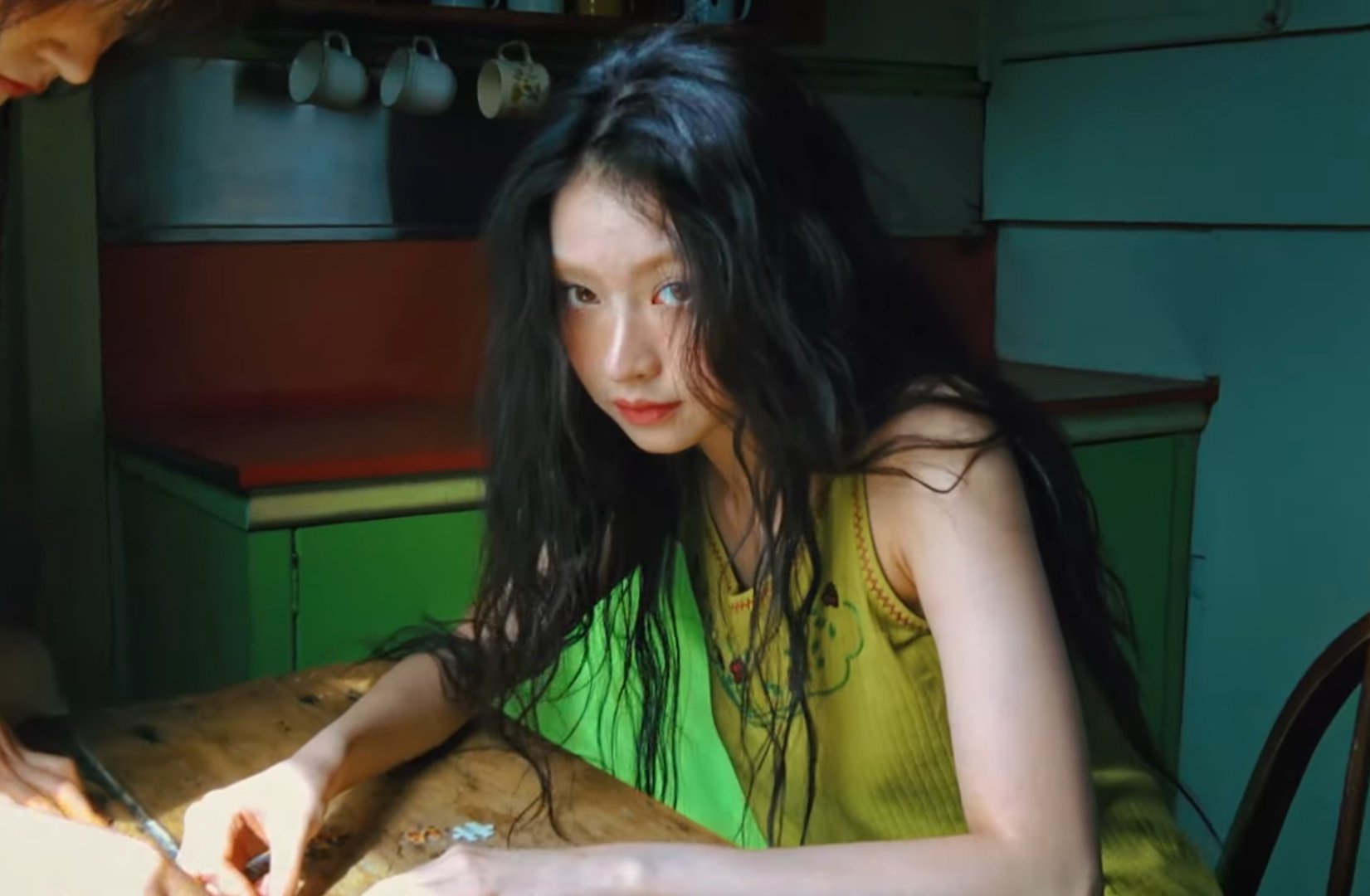 [잡담] 근데 옷도 똑같다는데 | 인스티즈