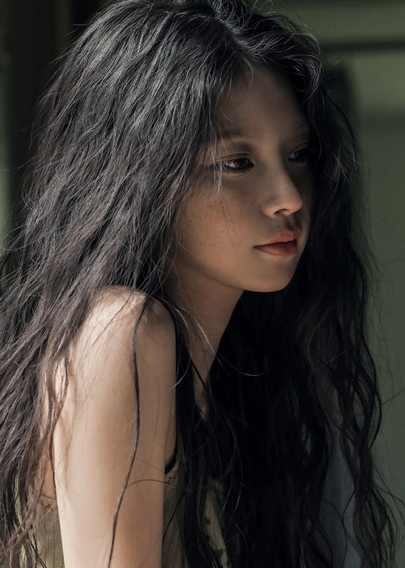 [잡담] 키키 하음이 얼굴 감동 돼서 계속 확대하게 됨 | 인스티즈