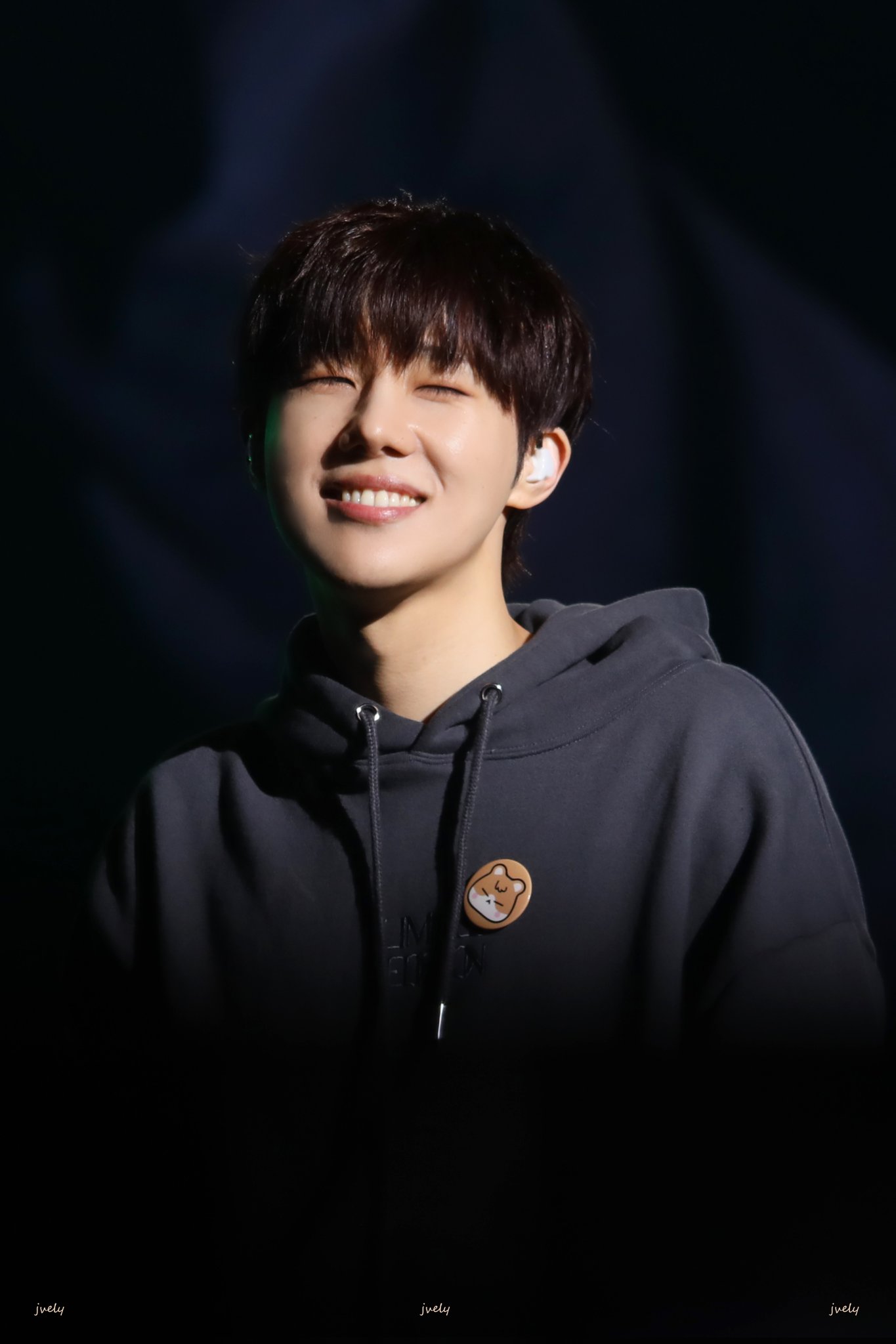 [잡담] 인피니트 성규 탈색이 잘 어울리는 이유가 뭘까? | 인스티즈