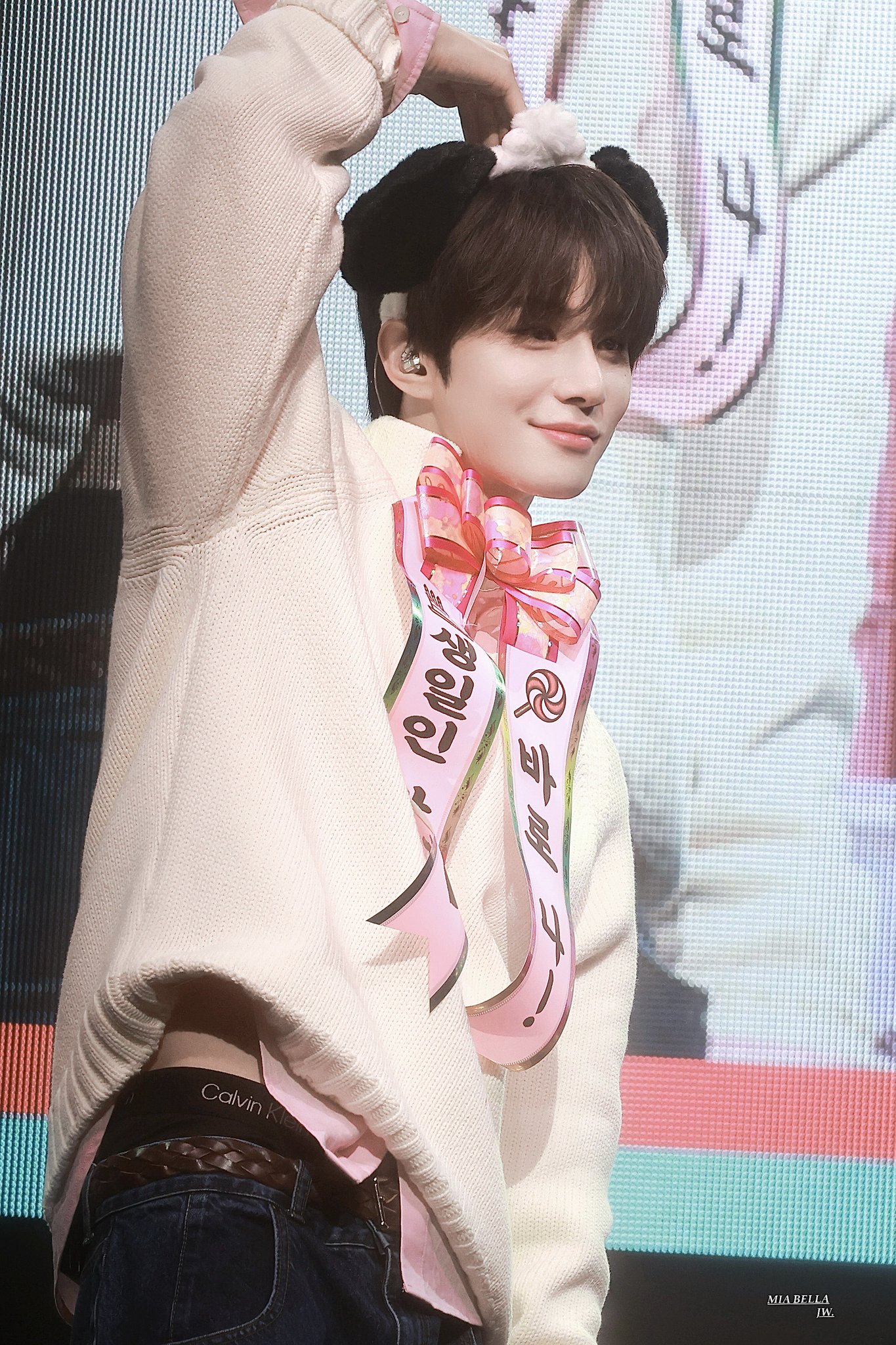[잡담] 정우가 어케 이렇게 미남강쥐야 | 인스티즈