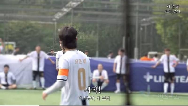 축구하다가 결국 발에서 피본 남돌.jpg | 인스티즈