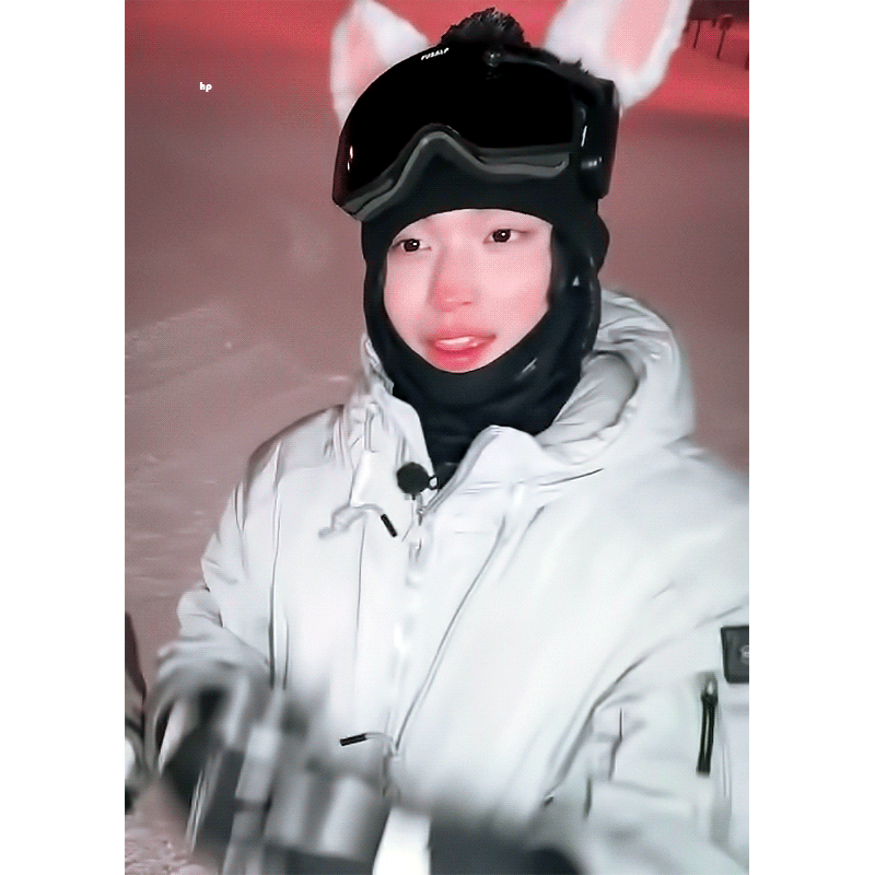[잡담] 원빈 뽀삐뽀삐 움짤의 행복이 끊이질 않네 | 인스티즈