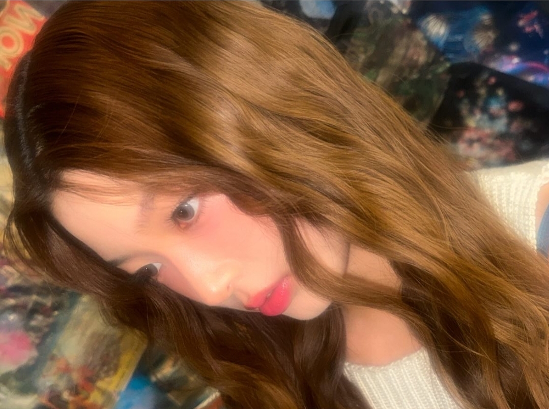 [잡담] 요즘 캣츠아이 윤채 너무 예쁘다... | 인스티즈