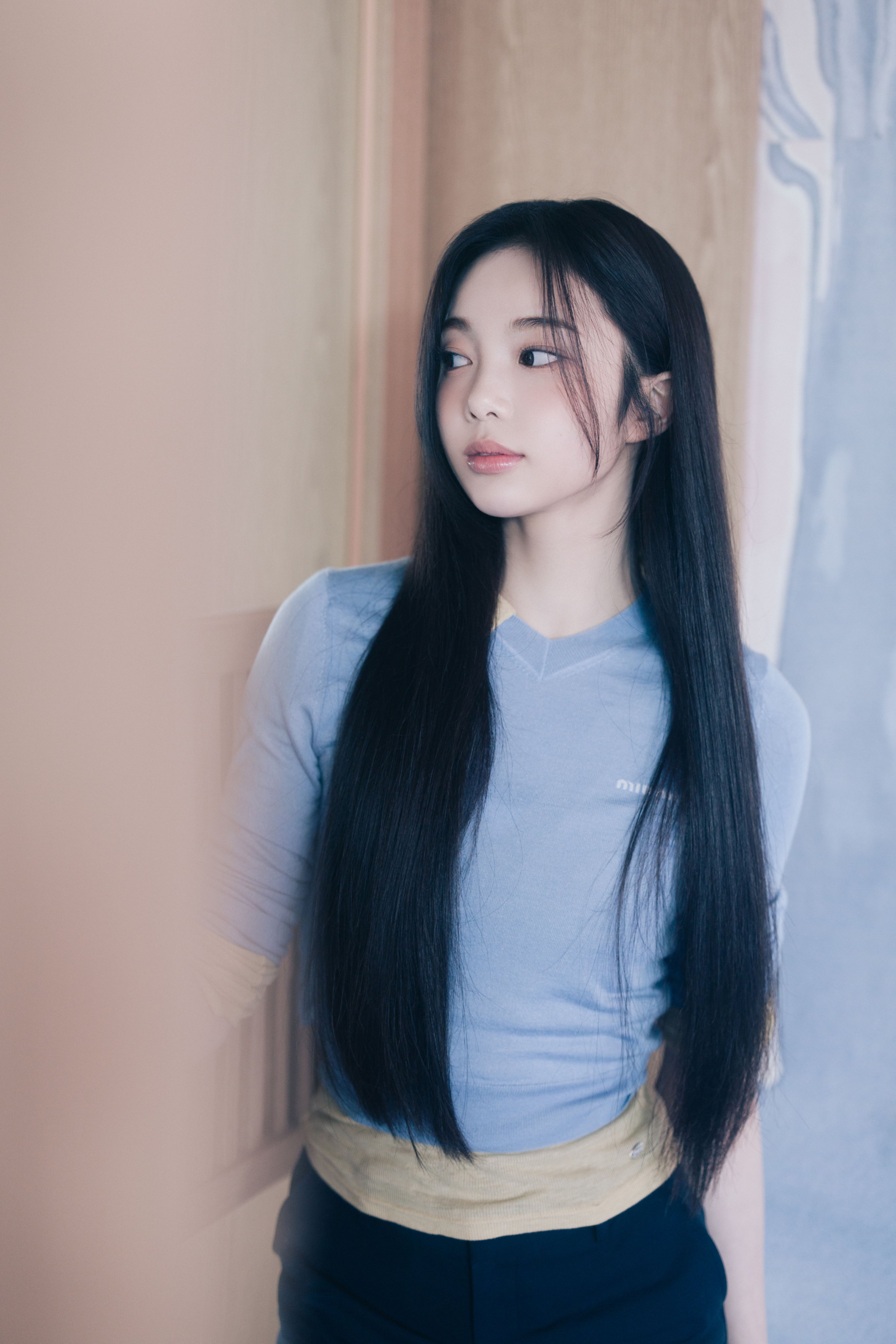 [정보/소식] 하츠투하츠 (Hearts2Hearts) 'The Chase' MV Image Teaser | 인스티즈