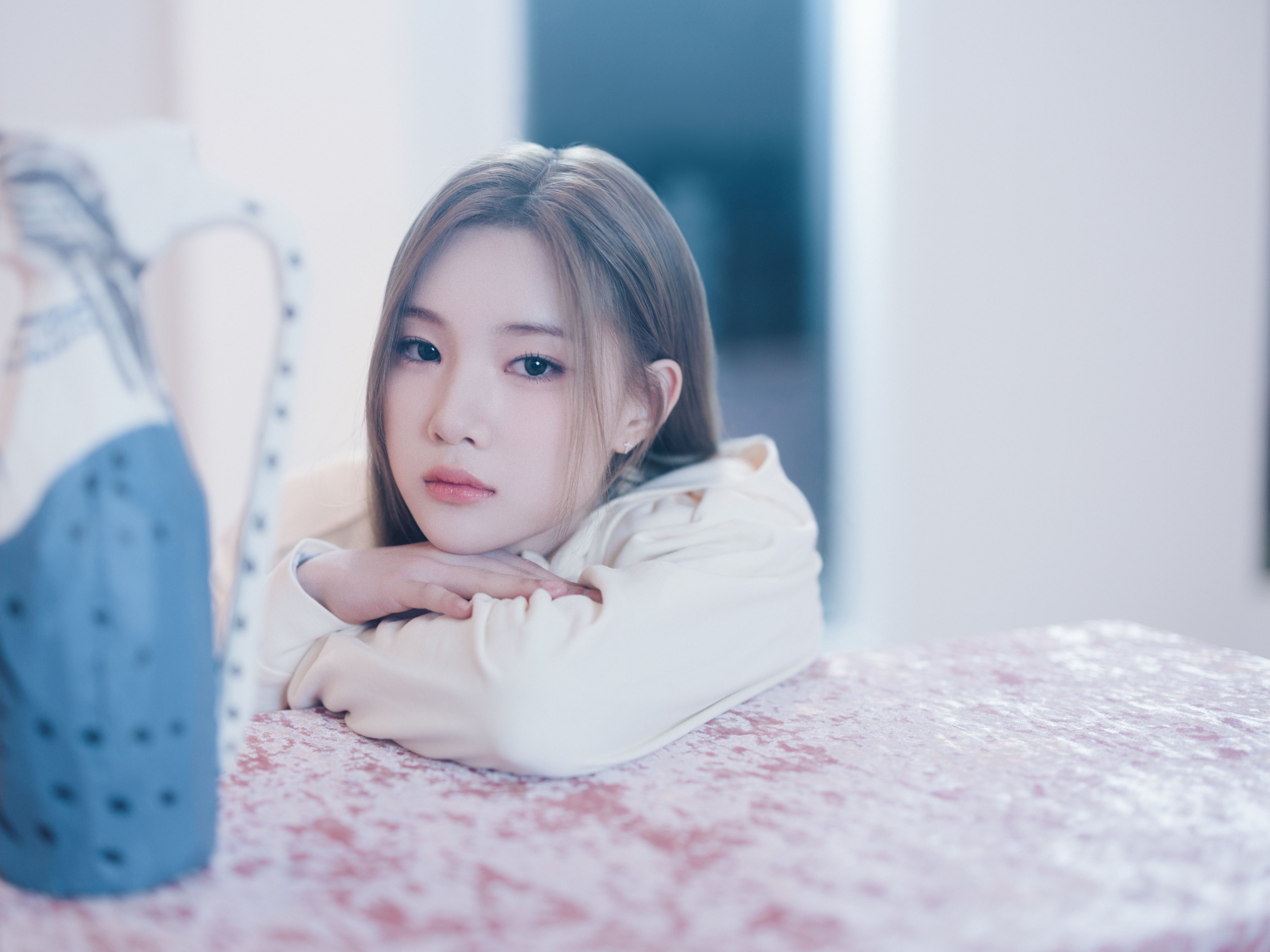 [정보/소식] 하츠투하츠 (Hearts2Hearts) 'The Chase' MV Image Teaser | 인스티즈
