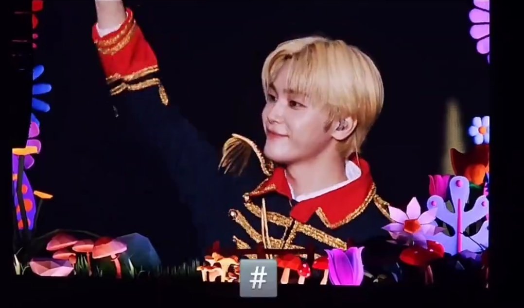 [잡담] 더보이즈 일본 팬콘은 왕자복장입었넼ㅋㅋ | 인스티즈
