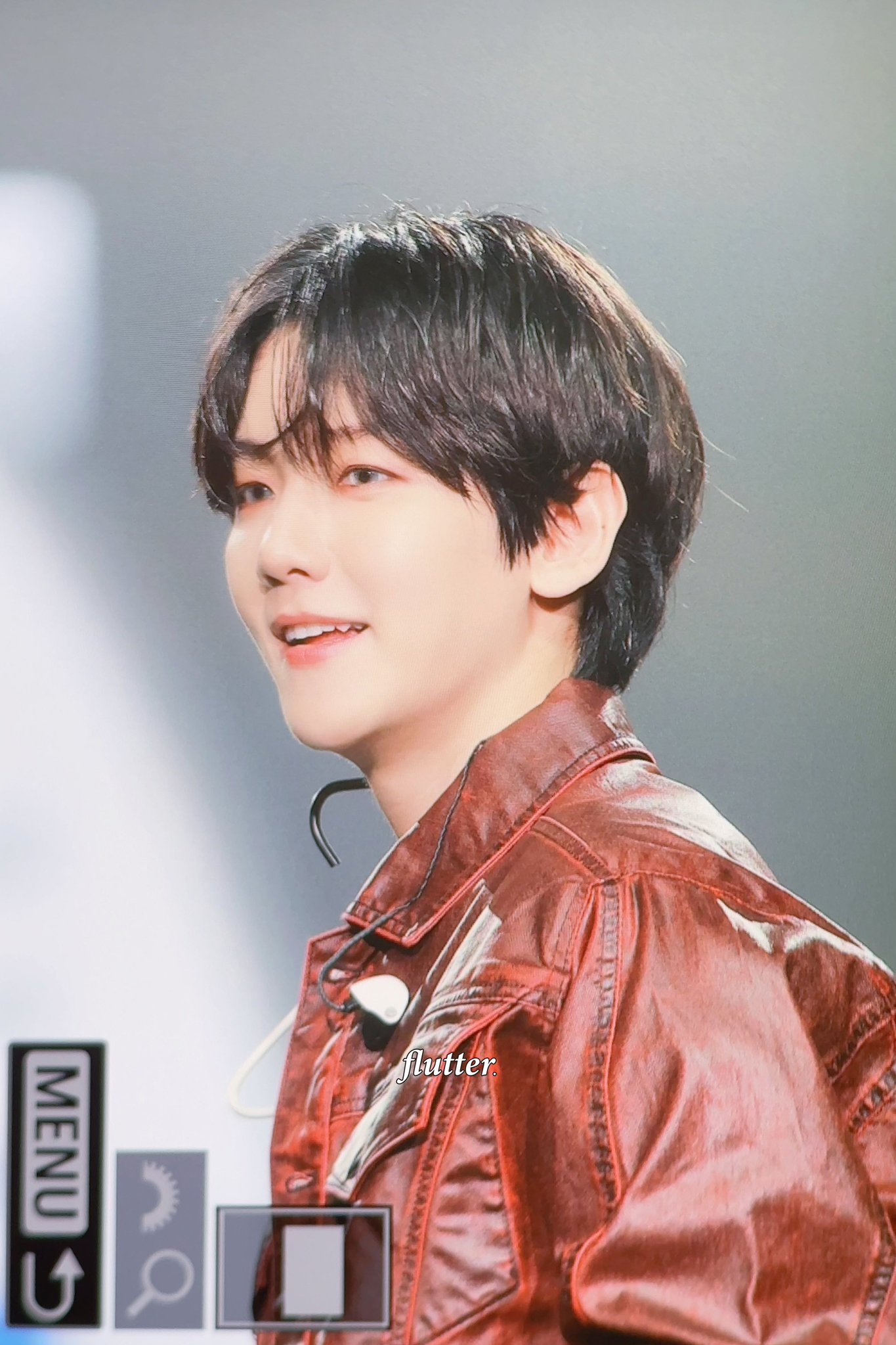 [미디어] 250223 백현이 방콕 얼굴 레전드다🥵💕💕 | 인스티즈
