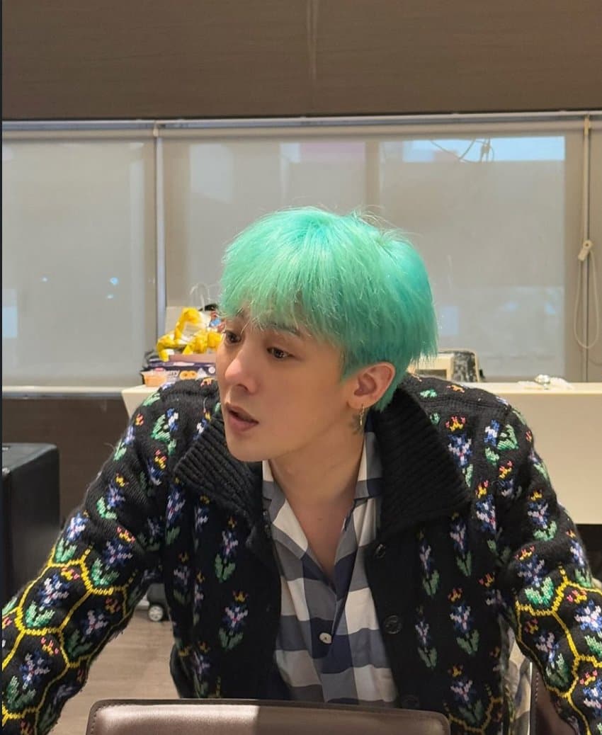 [잡담] 지디 이거 또 잠옷일까? | 인스티즈