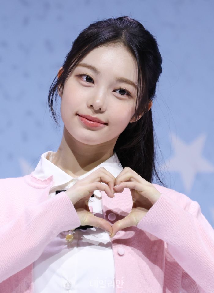 [잡담] 하투하 데뷔 쇼케이스 사진 | 인스티즈