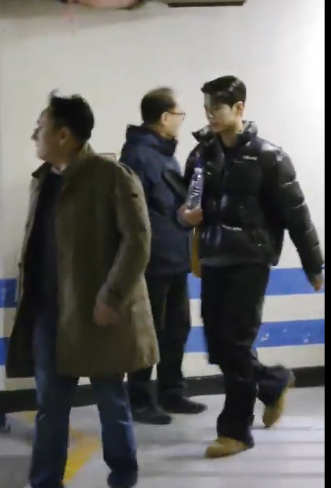 [잡담] 박보검 가요무대 퇴근 길! | 인스티즈