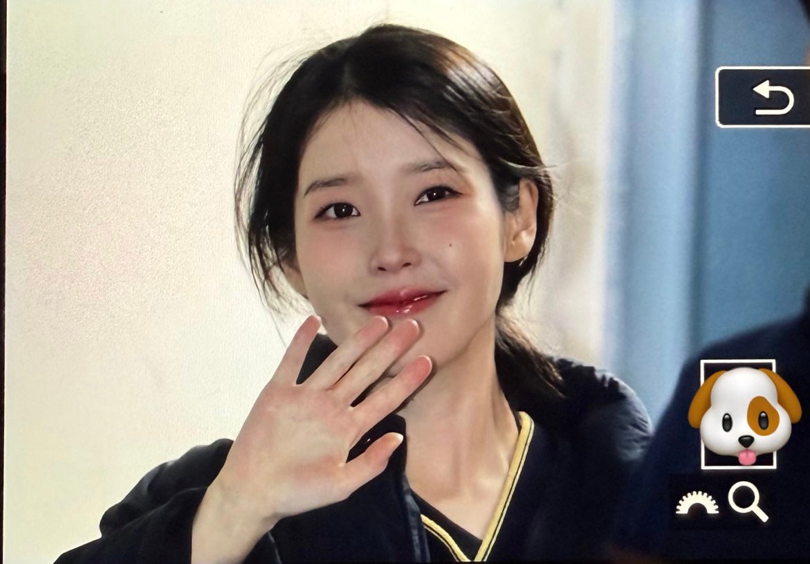 [잡담] 오늘자 아이유 | 인스티즈