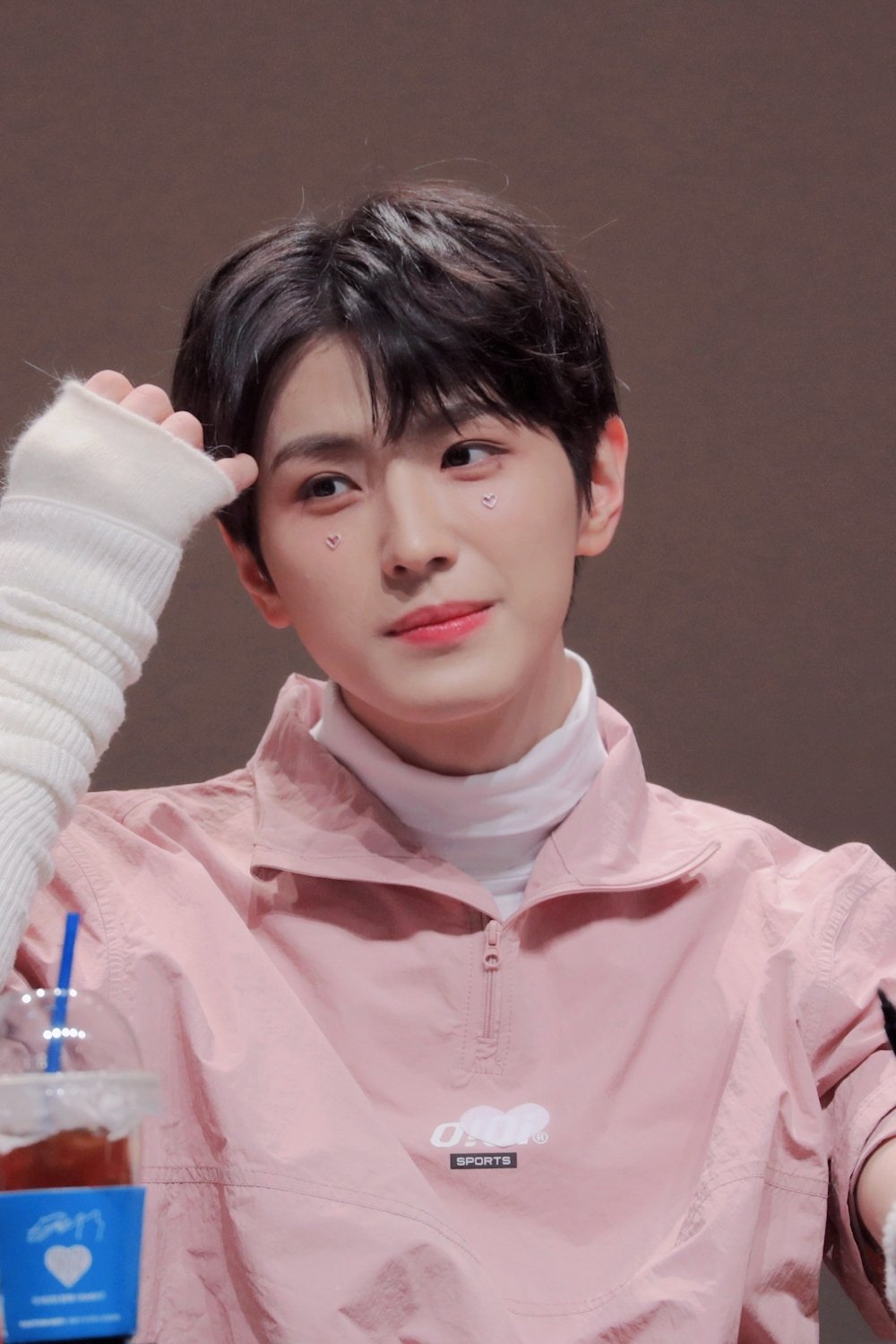 [잡담] 유명하게 잘 생긴 우리 김용희 보고가ㅠㅠㅠ | 인스티즈