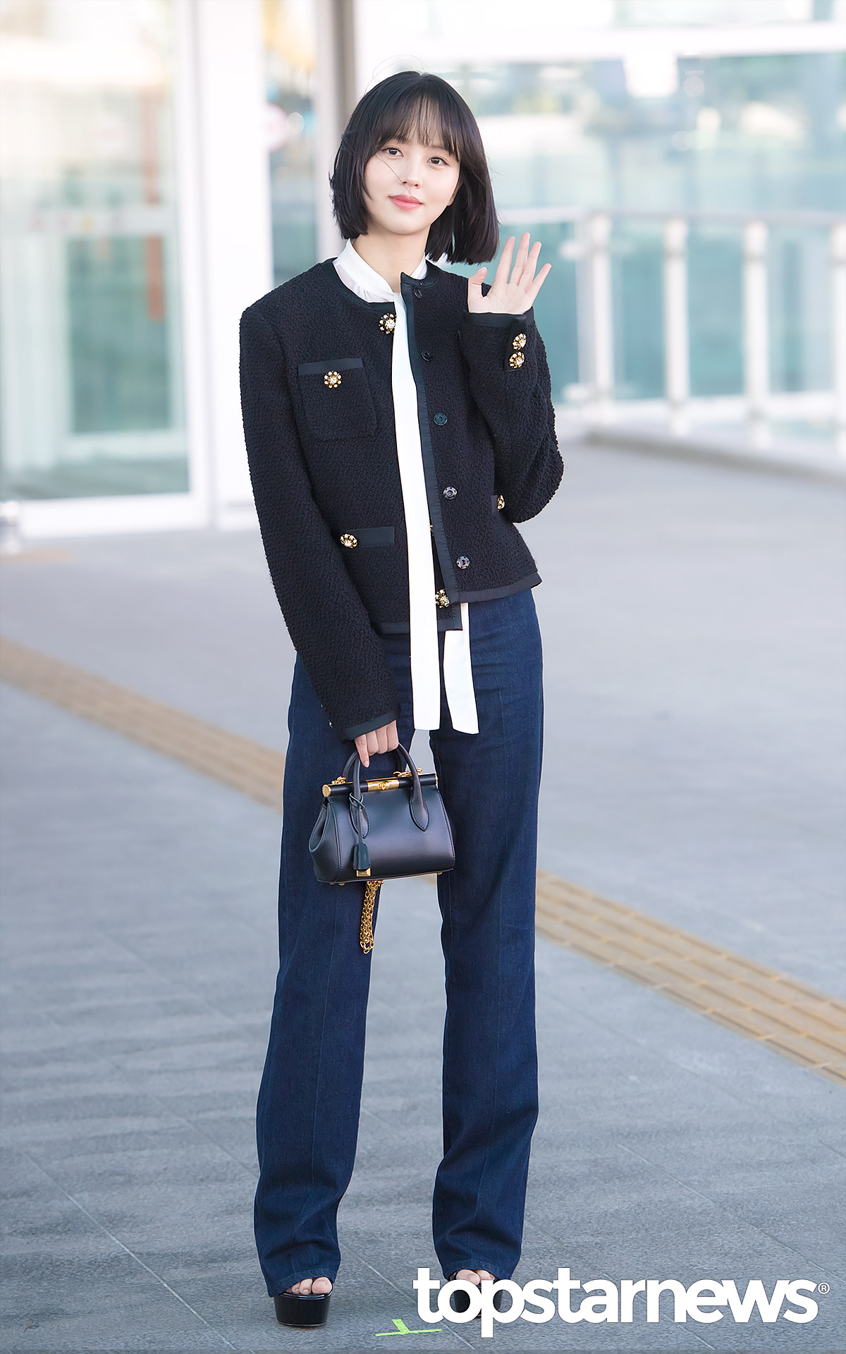 [잡담] 김소현 돌가쇼 가서 출국하는데 너무 예뻐🥺 | 인스티즈