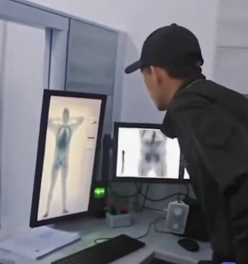 [잡담] 공항 금속 탐지기 직원들한테 이런식으로 보이는거였어..? | 인스티즈