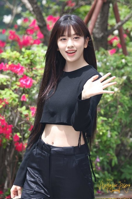 [잡담] 이렇게 데뷔하면 어때.. | 인스티즈