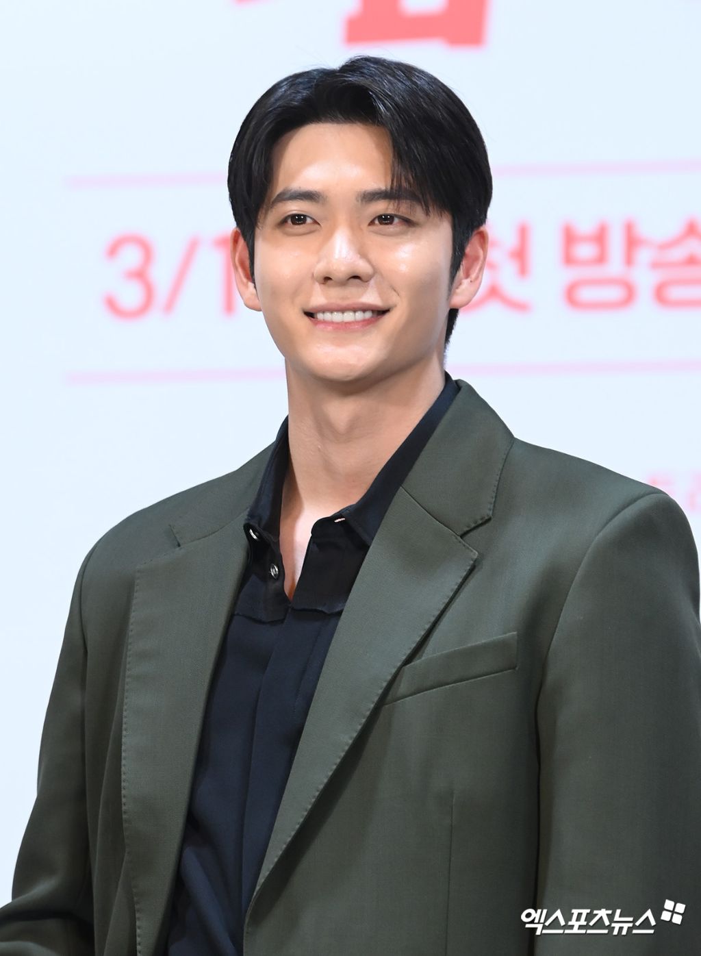 tvN 새 토일드라마 감자연구소 제작발표회 강태오, 이선빈 | 인스티즈