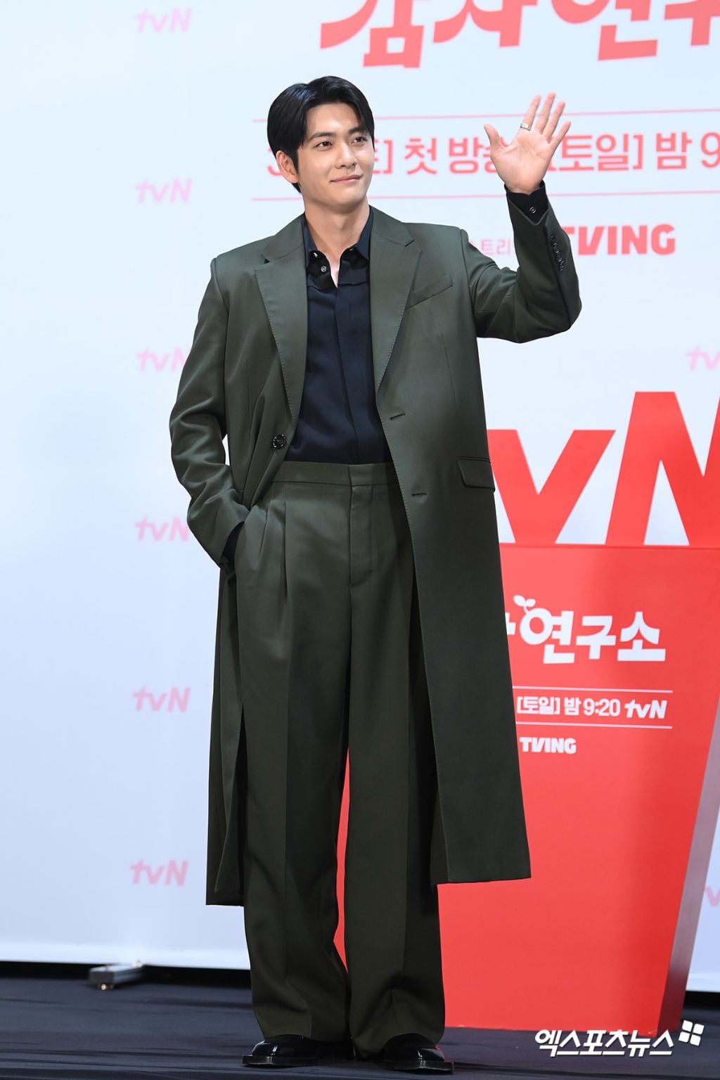 tvN 새 토일드라마 감자연구소 제작발표회 강태오, 이선빈 | 인스티즈