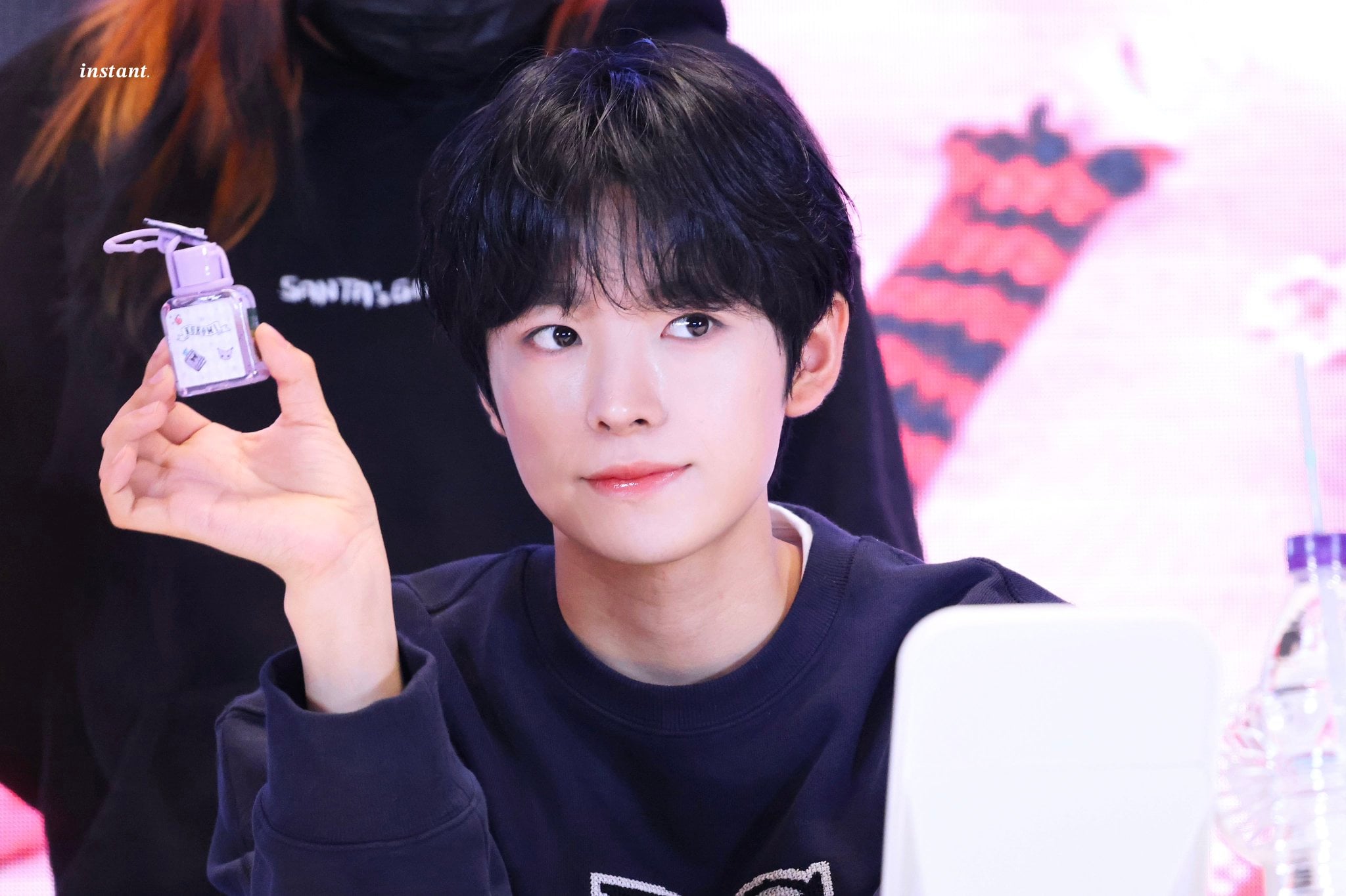 [잡담] 유우시 어깨가 왜그래? | 인스티즈