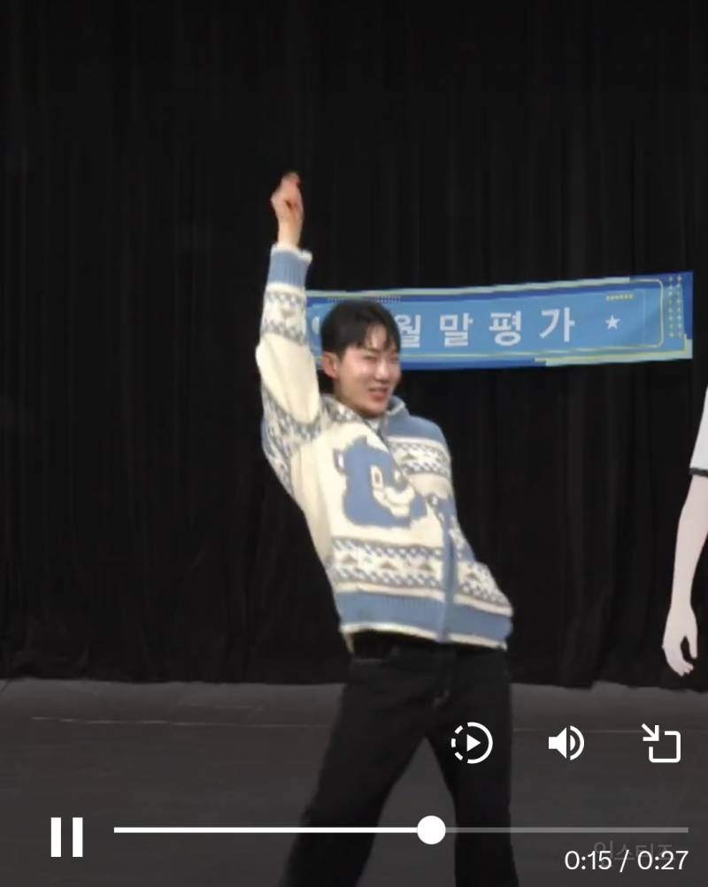 다비드봉이랑 상하이 추는 가수.jpg | 인스티즈