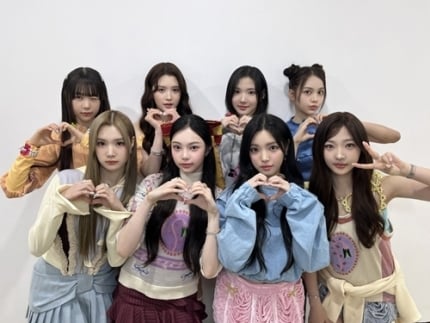 [정보/소식] 하츠투하츠, 첫 미니 팬미팅+에이나 '음중' MC 데뷔 모두 '성공적' | 인스티즈