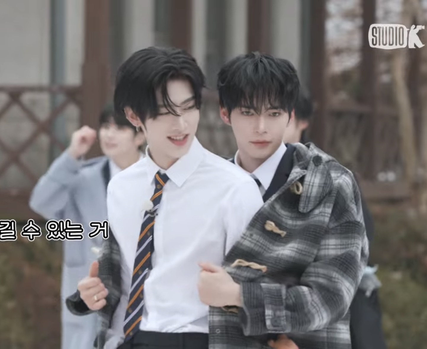 [잡담] 제베원 돌박이일 성한빈 리키 둘 조합 좋다 | 인스티즈