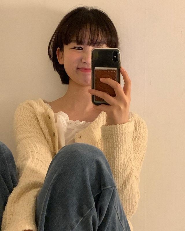 [잡담] 얘들ㅇㅏㅏ이런 단발들은 고데기 필수야????? | 인스티즈