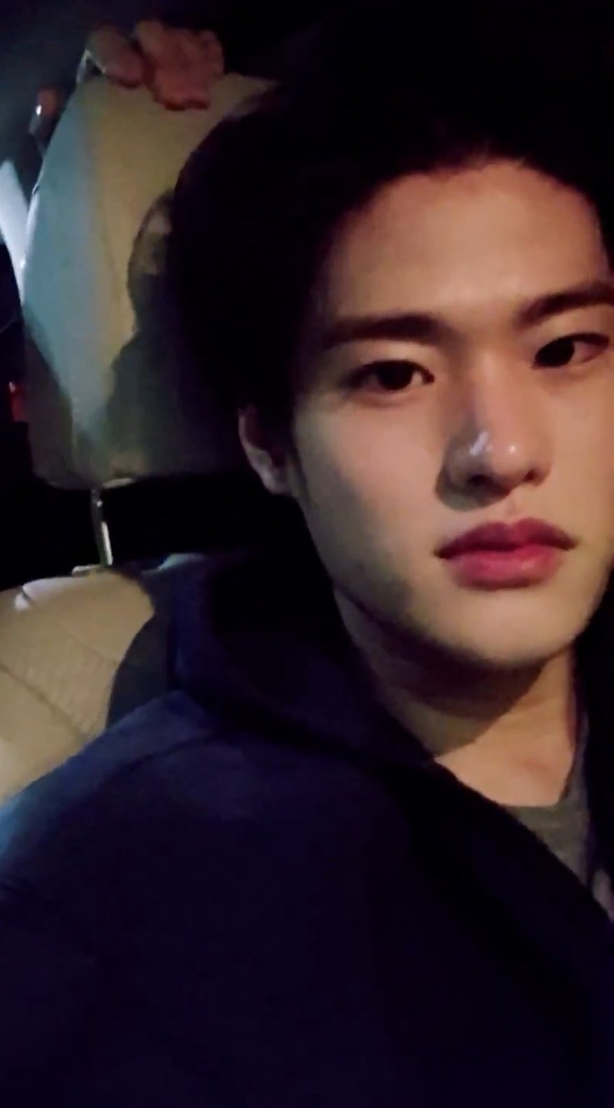 [잡담] 소희 라방 얼굴 너므 좋으네... | 인스티즈