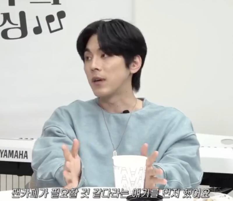 팬들 때문에 현재 소속사 들어갔다는 가수 .jpg | 인스티즈