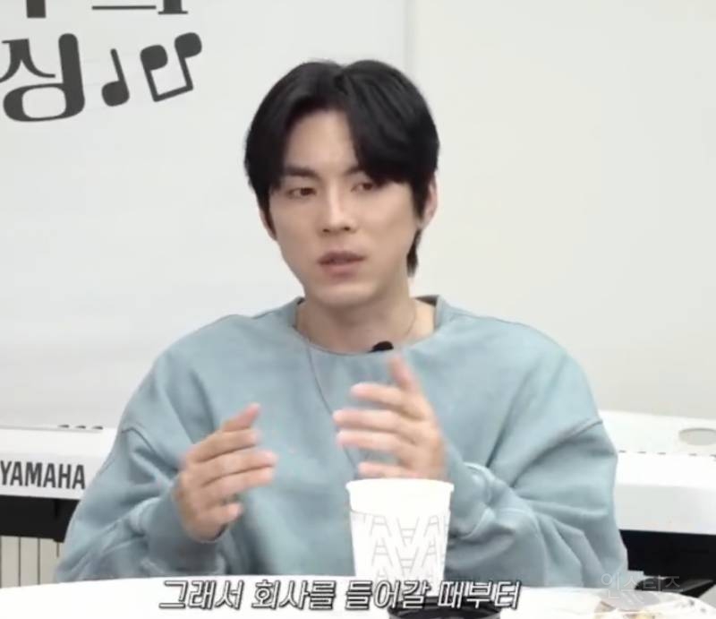 팬들 때문에 현재 소속사 들어갔다는 가수 .jpg | 인스티즈