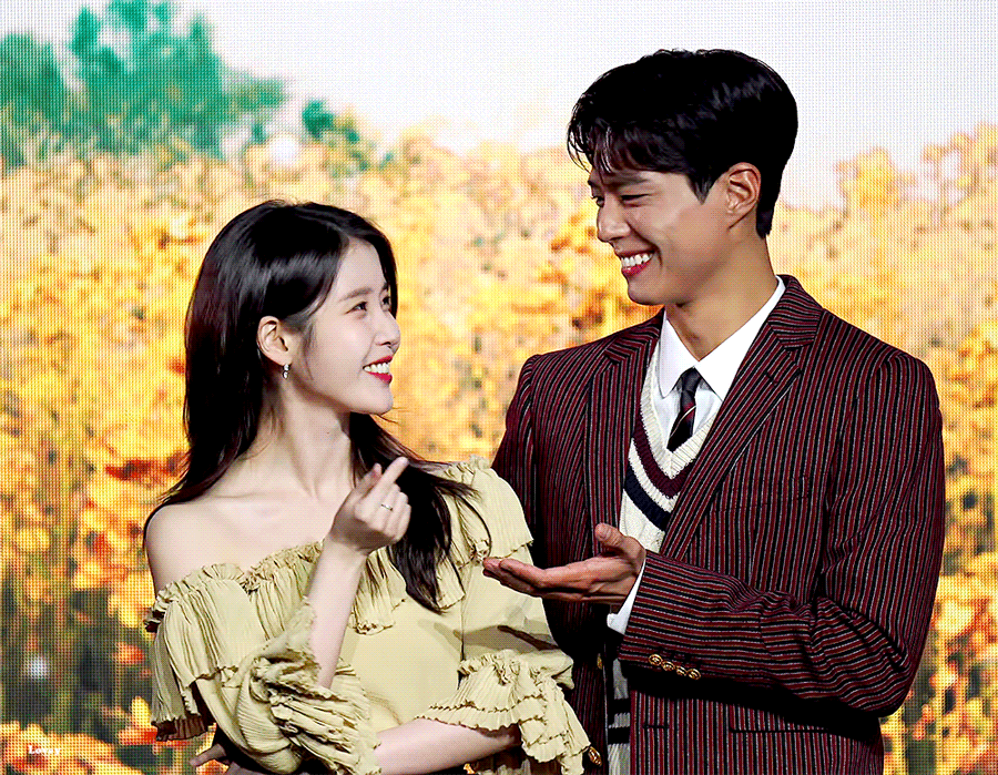 오늘자 케미 난리난 아이유x박보검 투샷 | 인스티즈