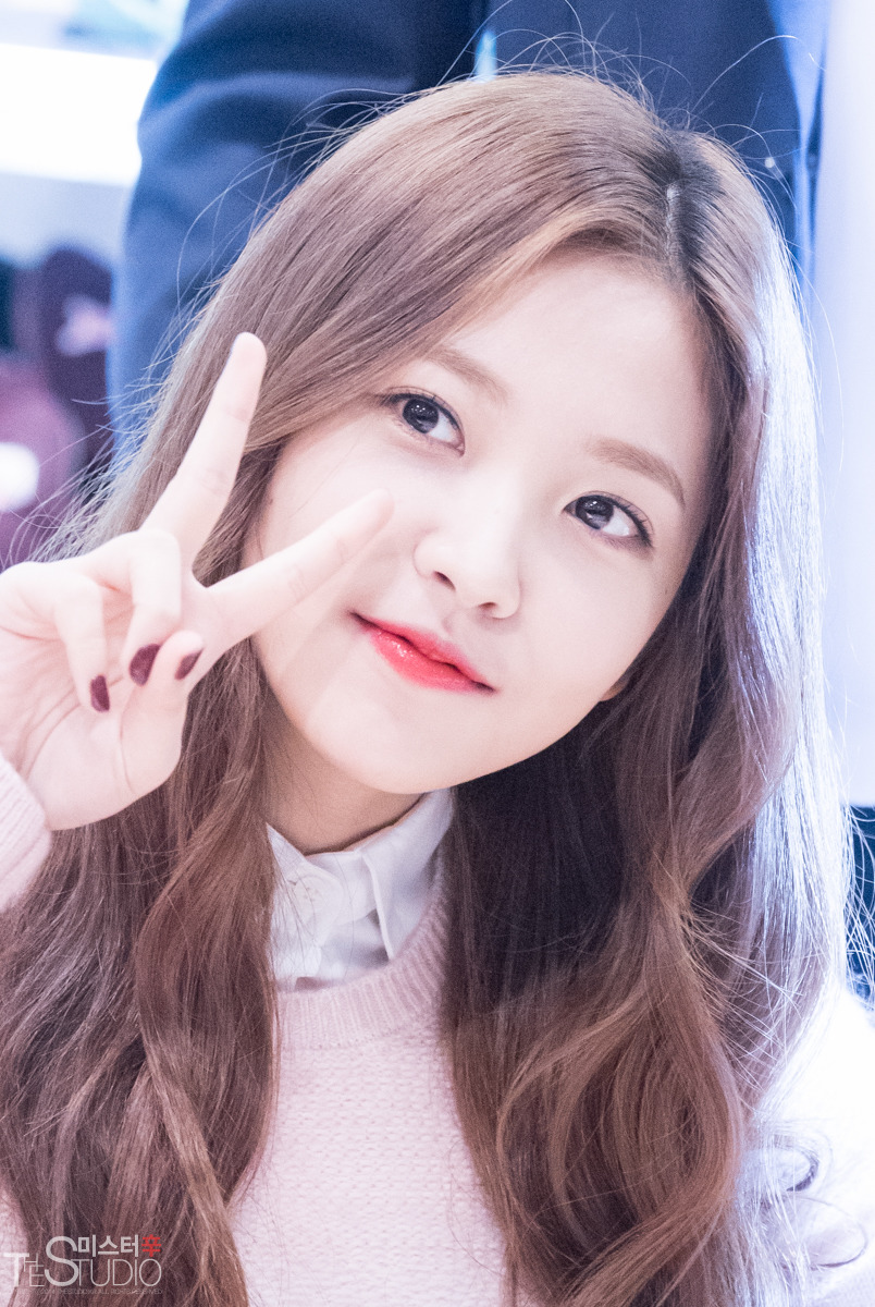 [잡담] 갤러리에 저장된 타가수 사진 털기🩷(개많음) | 인스티즈