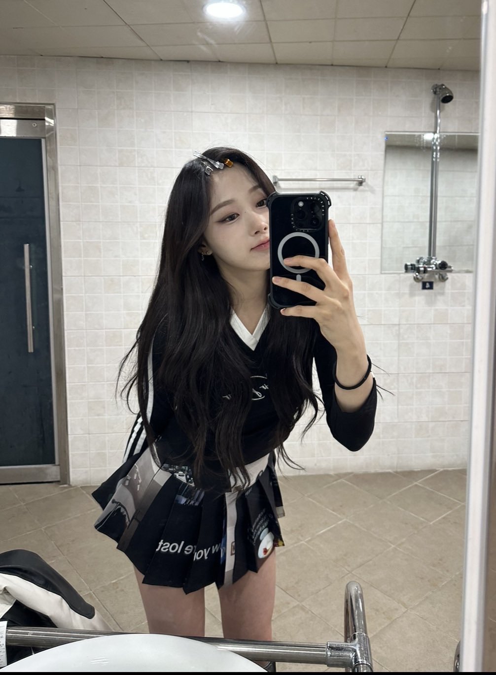 [잡담] 갤러리에 저장된 타가수 사진 털기🩷(개많음) | 인스티즈