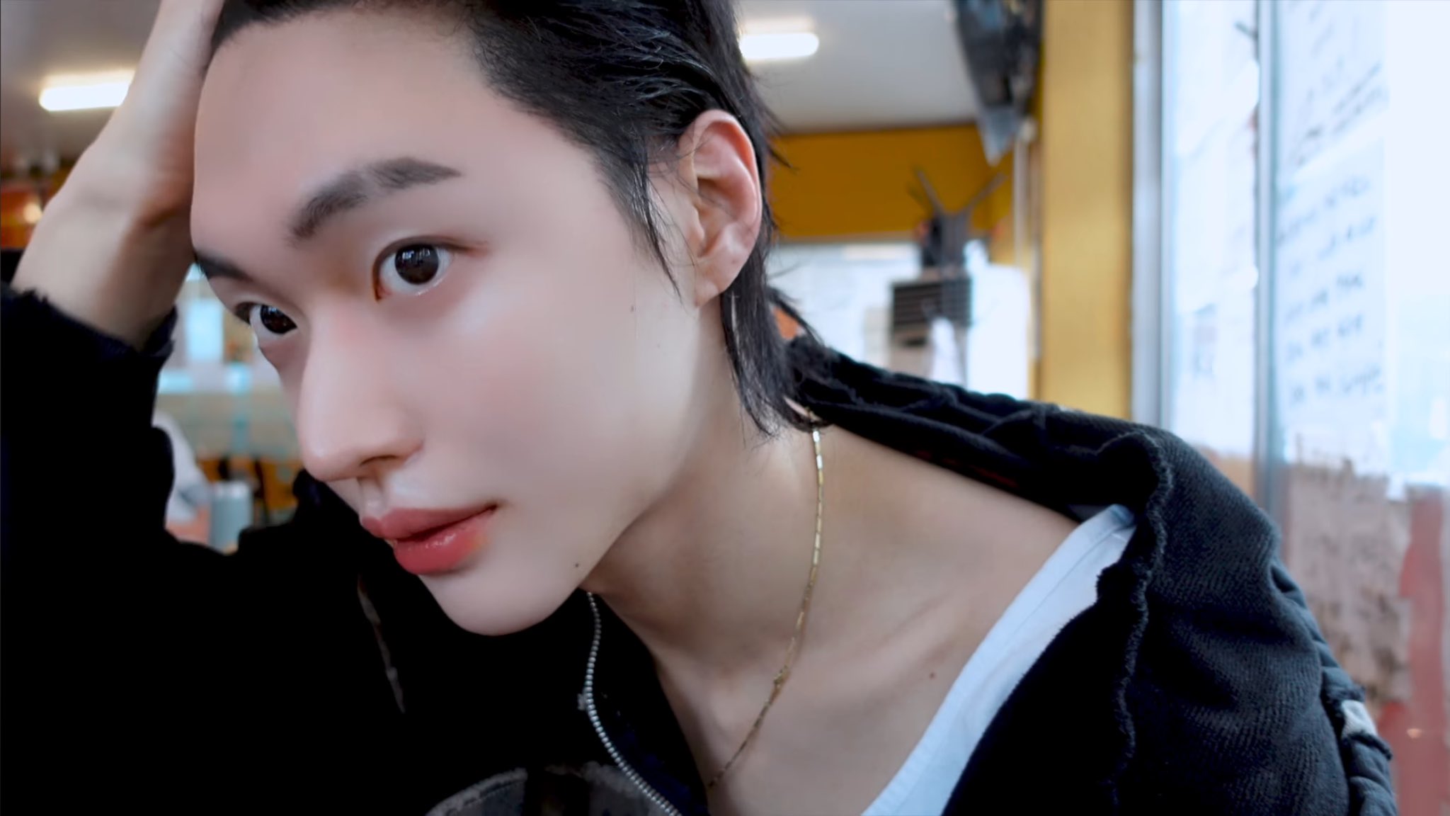 [잡담] 진지하게 원빈 컴백때 이 머리 해주면 안되나 | 인스티즈