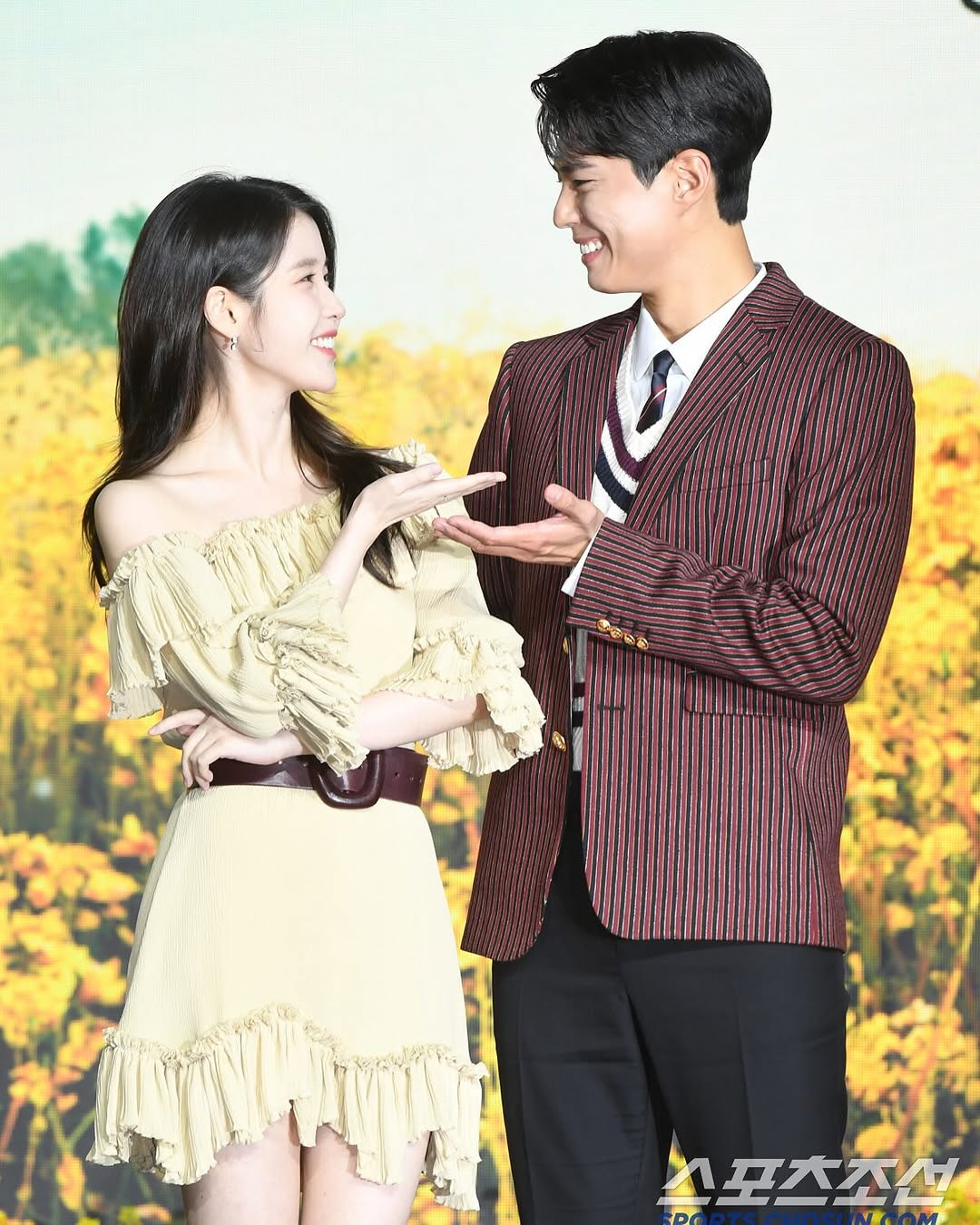 [잡담] 방금 올라온 아이유 인스타!!!! | 인스티즈