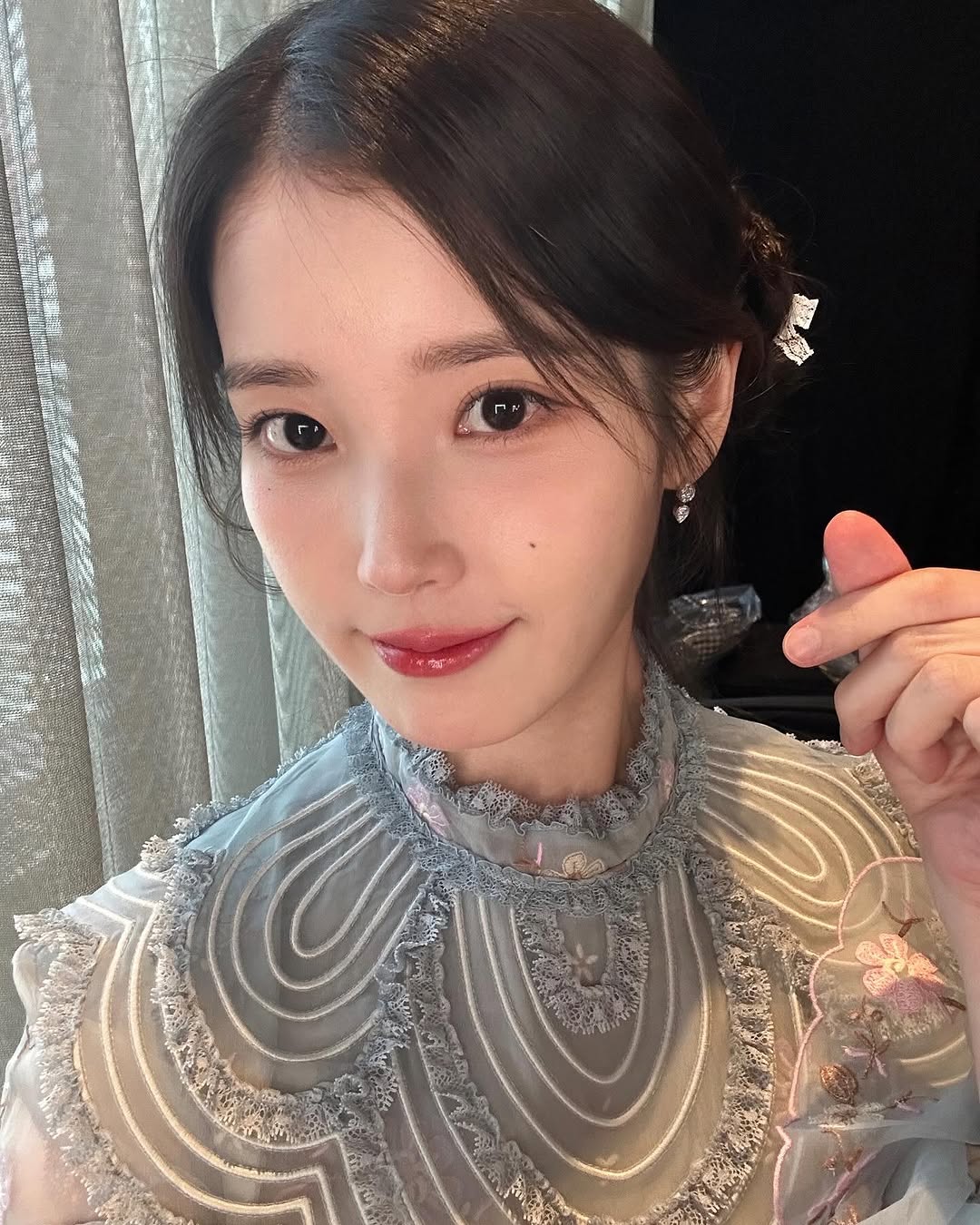 [잡담] 방금 올라온 아이유 인스타!!!! | 인스티즈