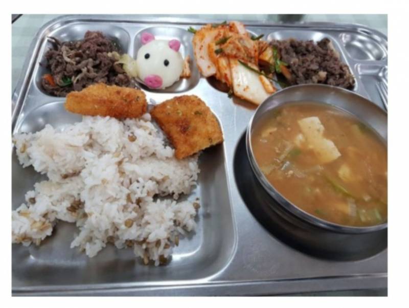 [잡담] 중고딩들 급식 이렇게 나오면 민원 넣는대 | 인스티즈
