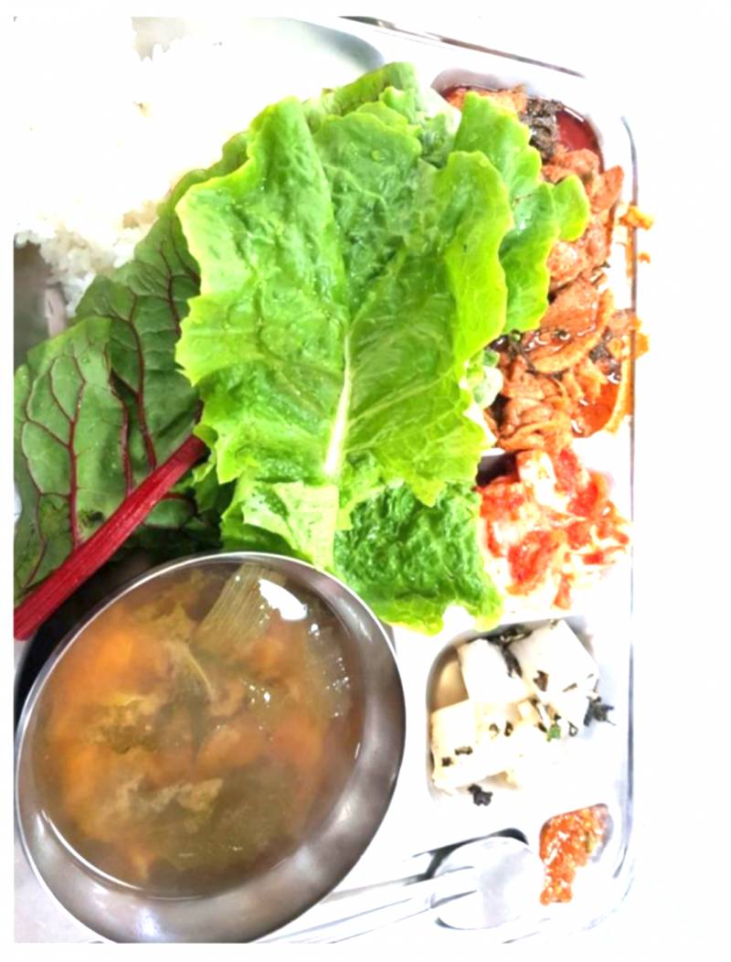 [잡담] 중고딩들 급식 이렇게 나오면 민원 넣는대 | 인스티즈