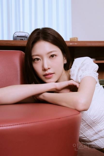 "이 무대는, 살아있다"…공승연, 연극의 재미 (꽃의 비밀) | 인스티즈