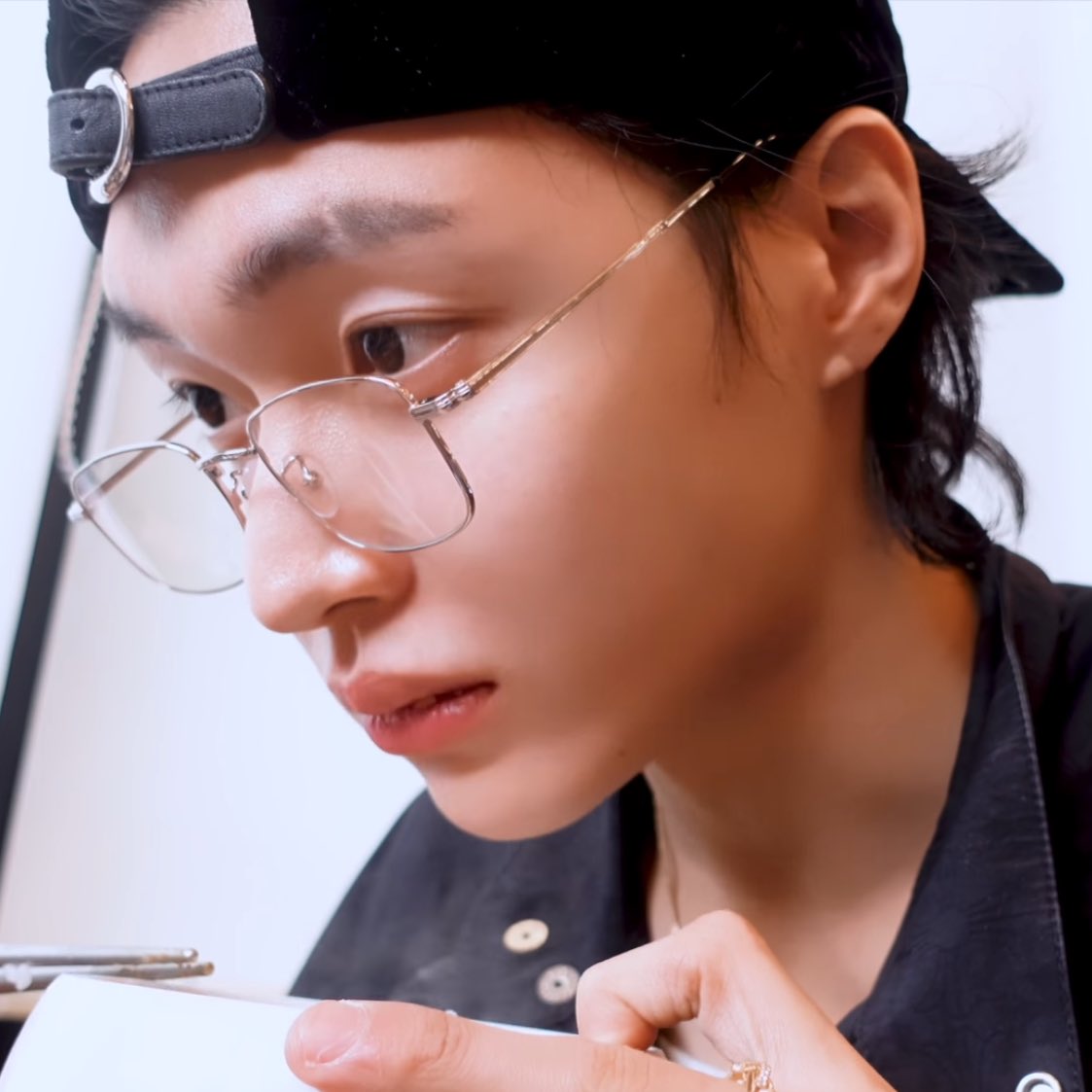 [잡담] 원빈이 아무리 멋있는척 했도 숨길수없는 잼민이 | 인스티즈
