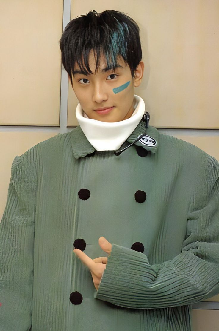 [잡담] 에쵸티 강타 리즈시절보는데 셉민규같지 않아? | 인스티즈