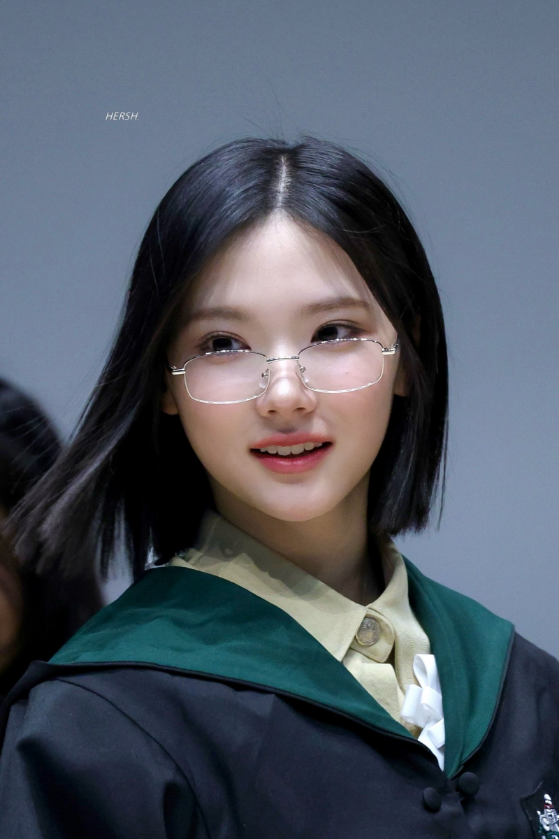 나이비스의 얼굴과 올라운더 포지션에 리더를 하는 SM 신인 걸그룹 멤버 | 인스티즈