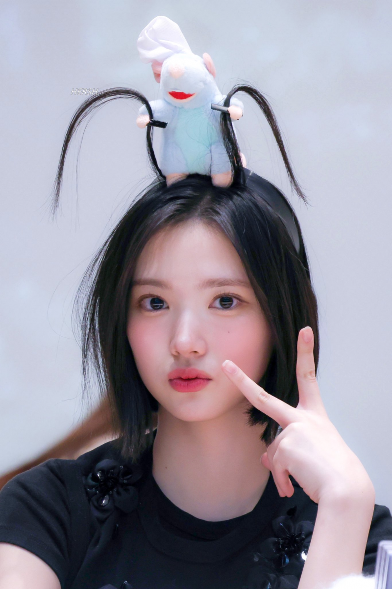 나이비스의 얼굴과 올라운더 포지션에 리더를 하는 SM 신인 걸그룹 멤버 | 인스티즈