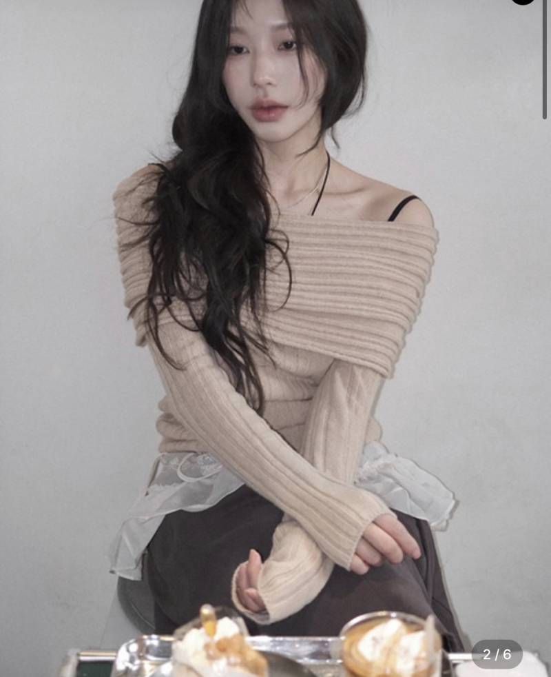 [잡담] 이 옷 계절감 너무 놓쳤나? | 인스티즈