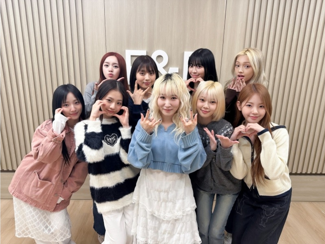 [정보/소식] '4월 컴백' 유니스, 日 대세 노아 만났다⋯차기 앨범 컬래버 성사? | 인스티즈